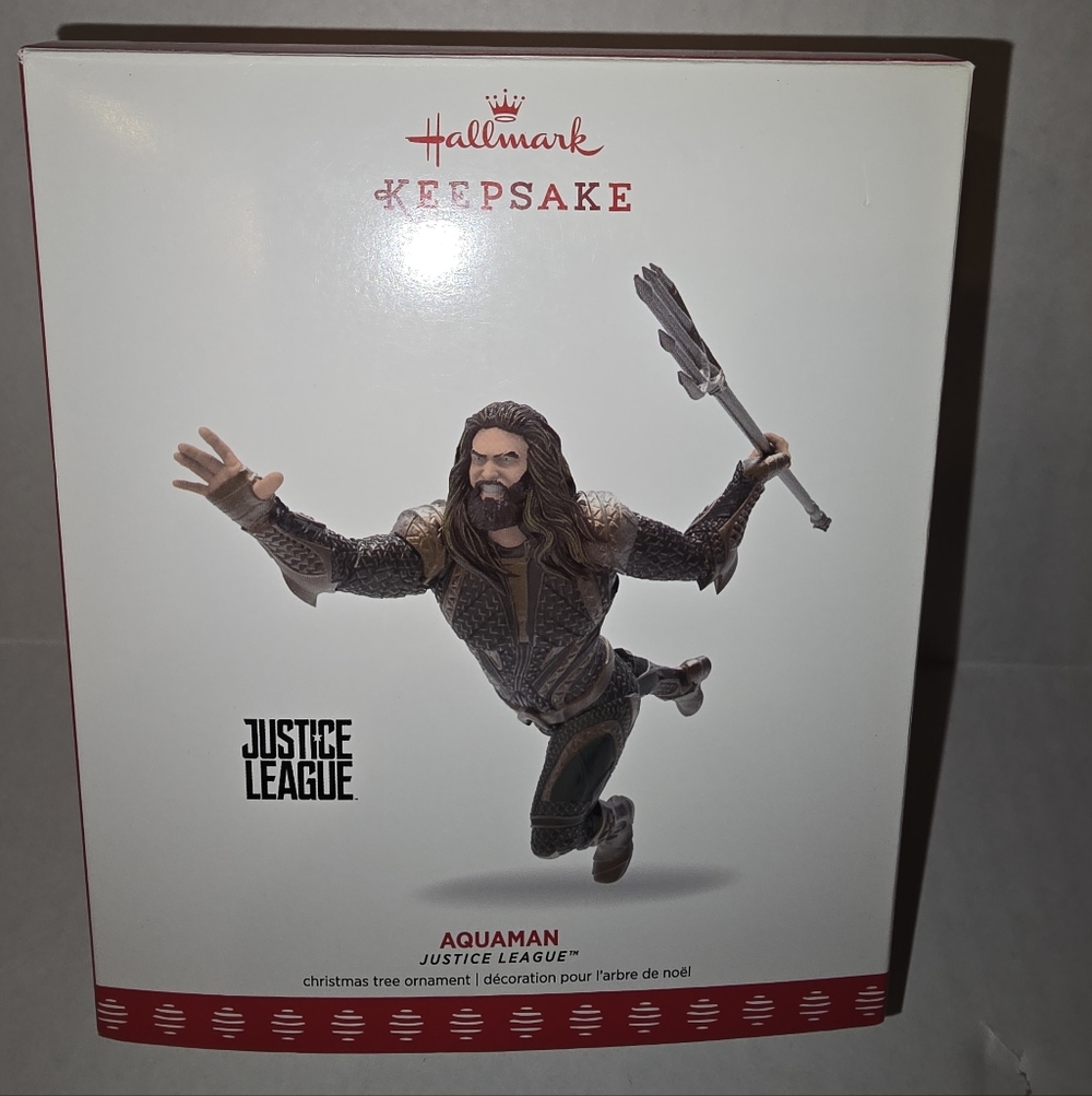 Hallmark 2017 Justice League Aquaman Ornament